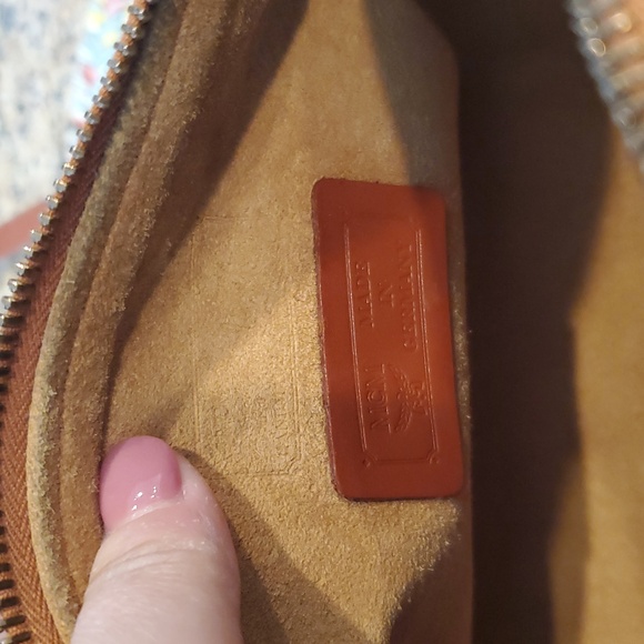 Authentic MCM Visetos Barrel Bag in Cognac in Excellent Vintage Condition - Picture 10 of 15